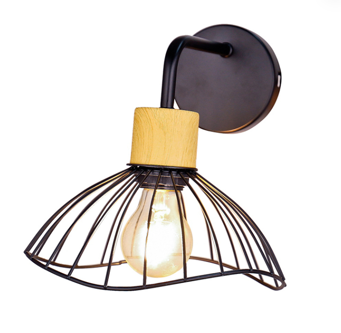 ¿Por qué mi lámpara de pared parpadea cuando la enciendo?